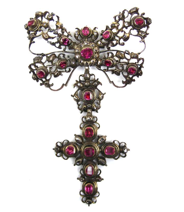 Early 18th century ruby and rose diamond cross pendant